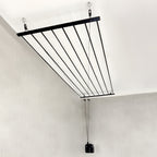 Varal Tradicional de Teto Preto com Manivela