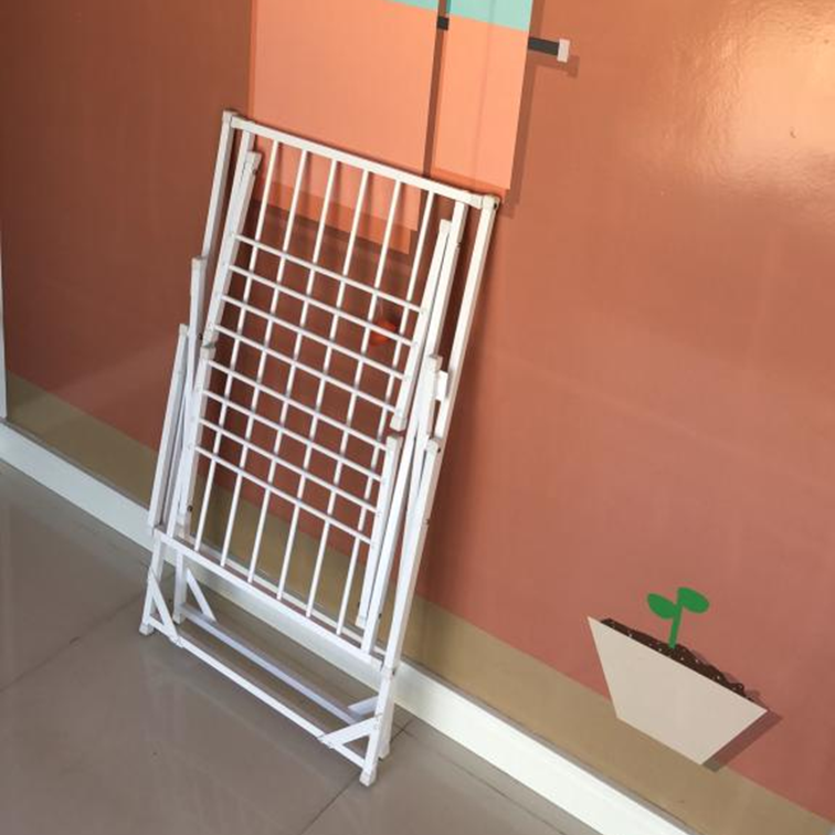 Varal de Chão com Abas Dobrável Preto